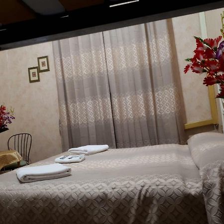 Renting Rooms Roma Ngoại thất bức ảnh