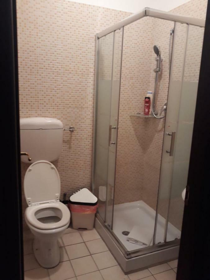 Renting Rooms Roma Ngoại thất bức ảnh