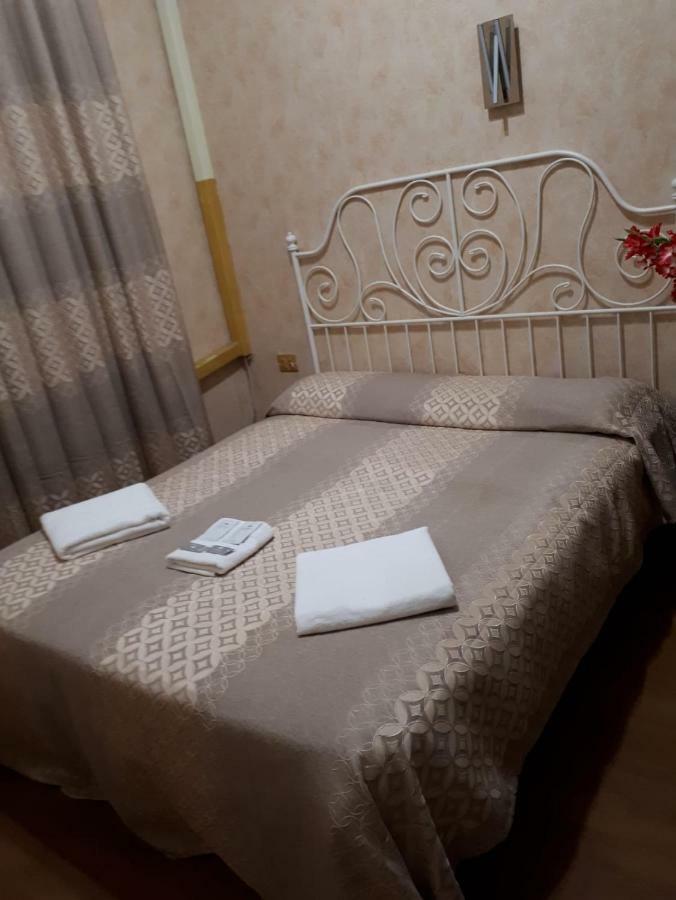 Renting Rooms Roma Ngoại thất bức ảnh
